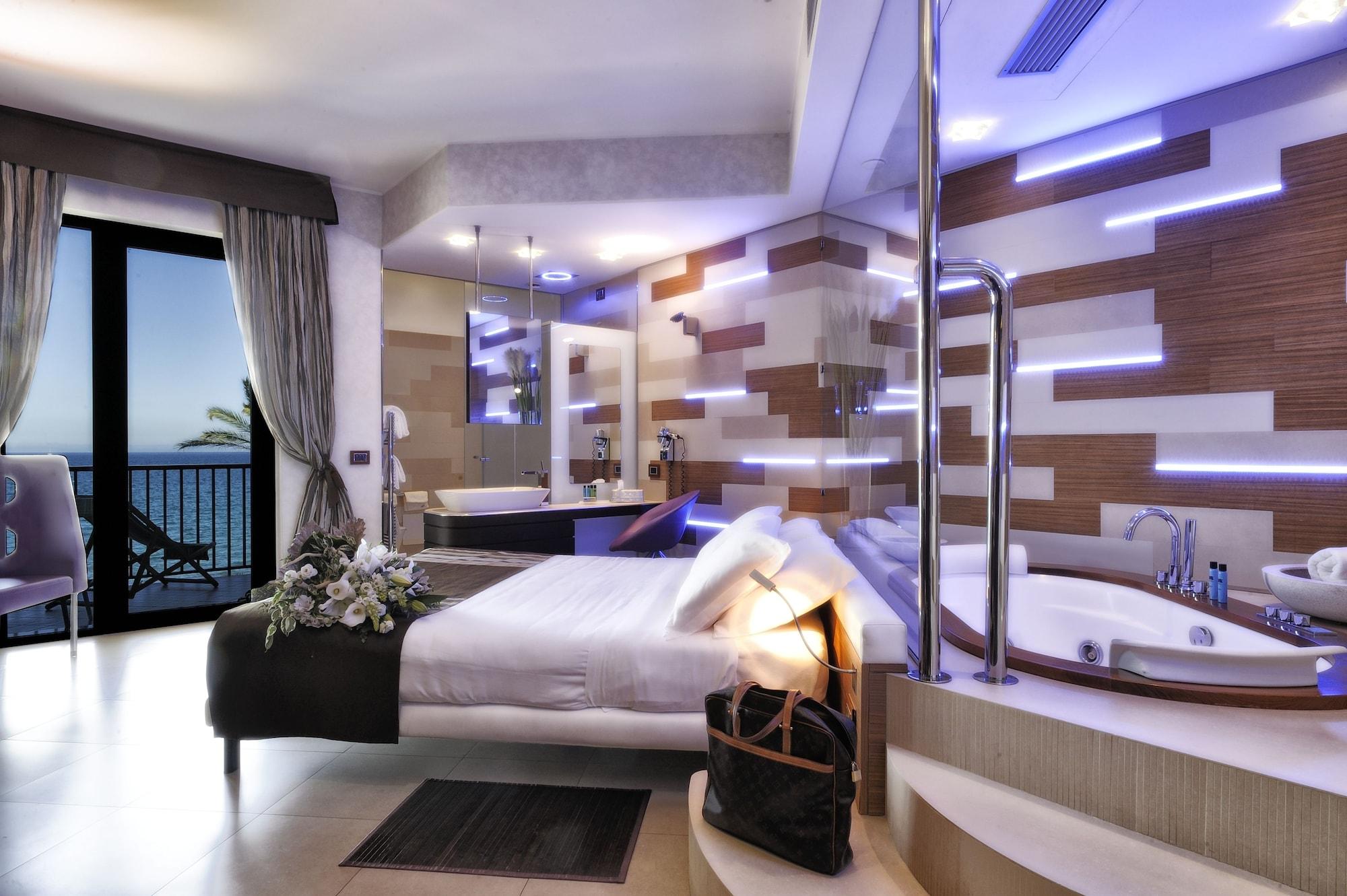 Mare Hotel Σαβόνα Εξωτερικό φωτογραφία